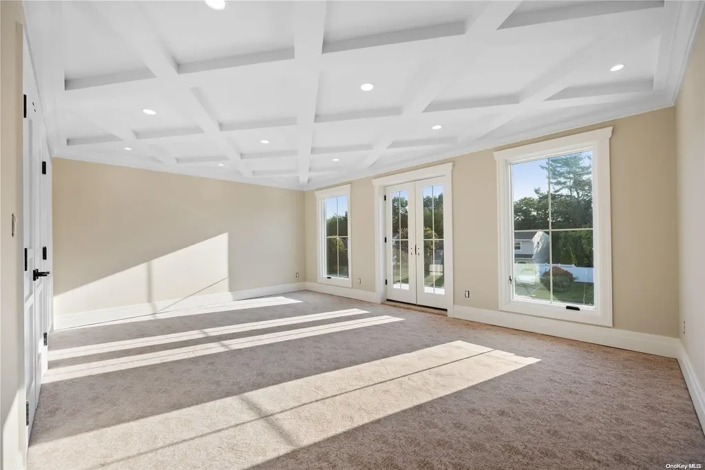 9 Warren Lane Jericho NY 11753