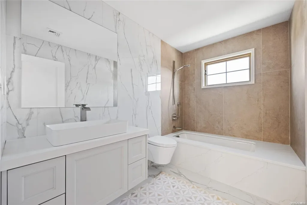 9 Warren Lane Jericho NY 11753