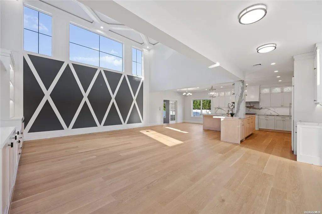 9 Warren Lane Jericho NY 11753
