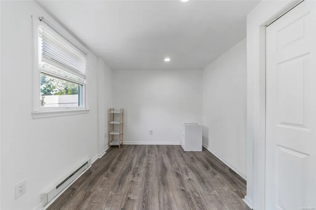 18 Lehigh Drive Smithtown NY 11787