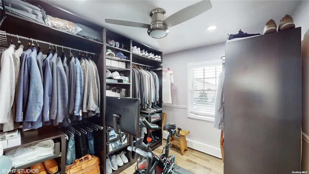 2727 Lee Place Bellmore NY 11710