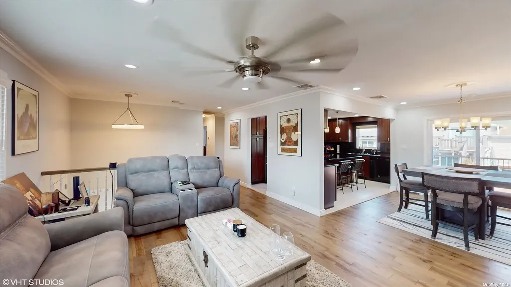 2727 Lee Place Bellmore NY 11710