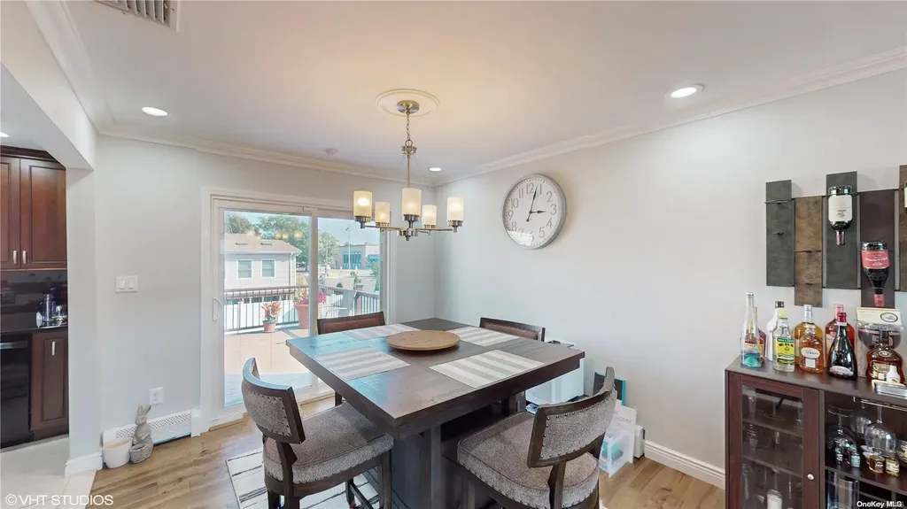 2727 Lee Place Bellmore NY 11710