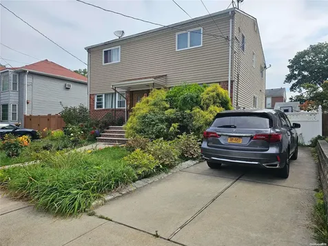 28 Area Place Staten Island NY 10314