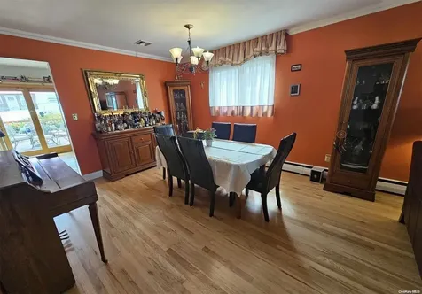 28 Area Place Staten Island NY 10314