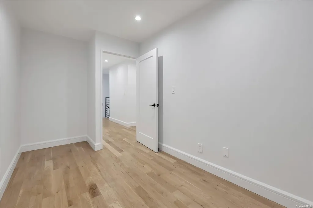 612 E 54th Street Brooklyn NY 11203