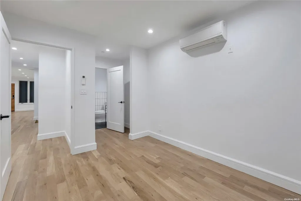 612 E 54th Street Brooklyn NY 11203