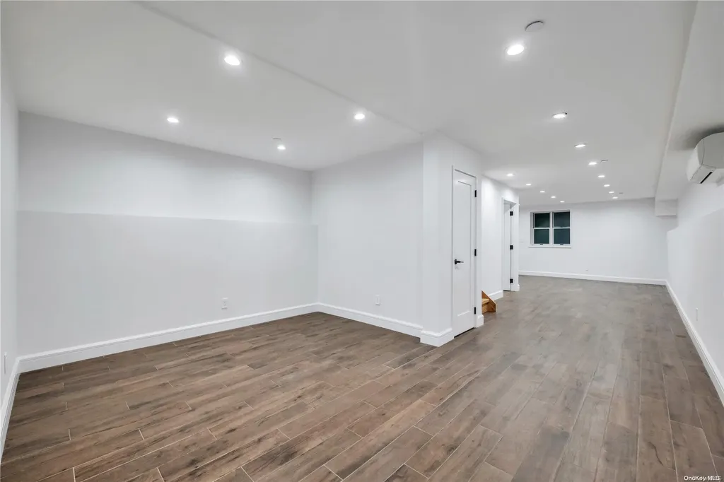 612 E 54th Street Brooklyn NY 11203