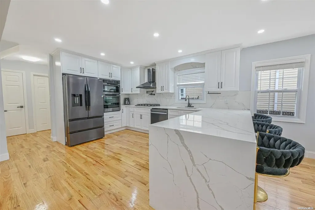 94 Clarendon Drive Valley Stream NY 11580