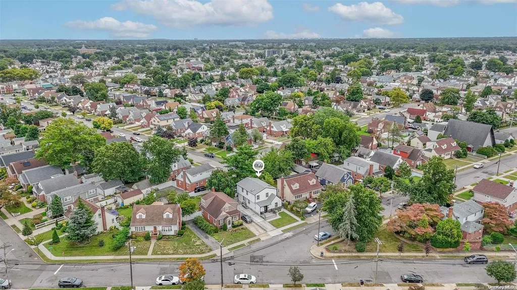 94 Clarendon Drive Valley Stream NY 11580