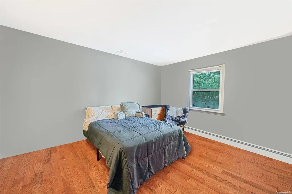 57 Cullen Avenue Islip NY 11751