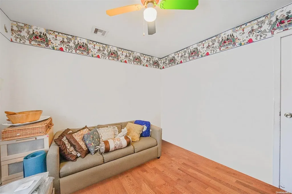 57 Cullen Avenue Islip NY 11751