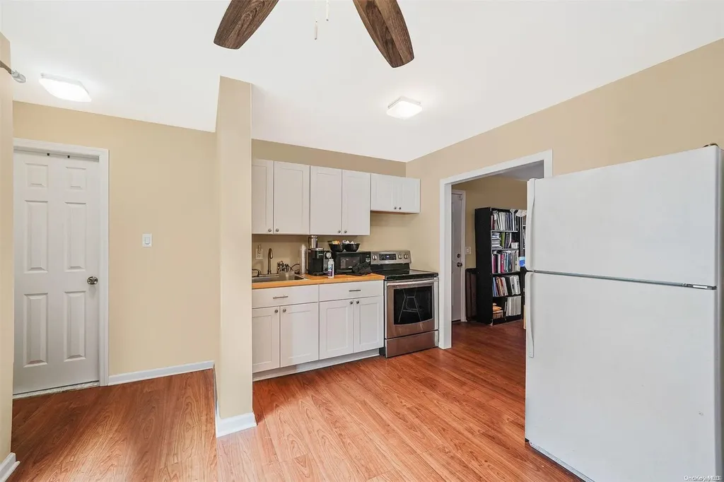 57 Cullen Avenue Islip NY 11751