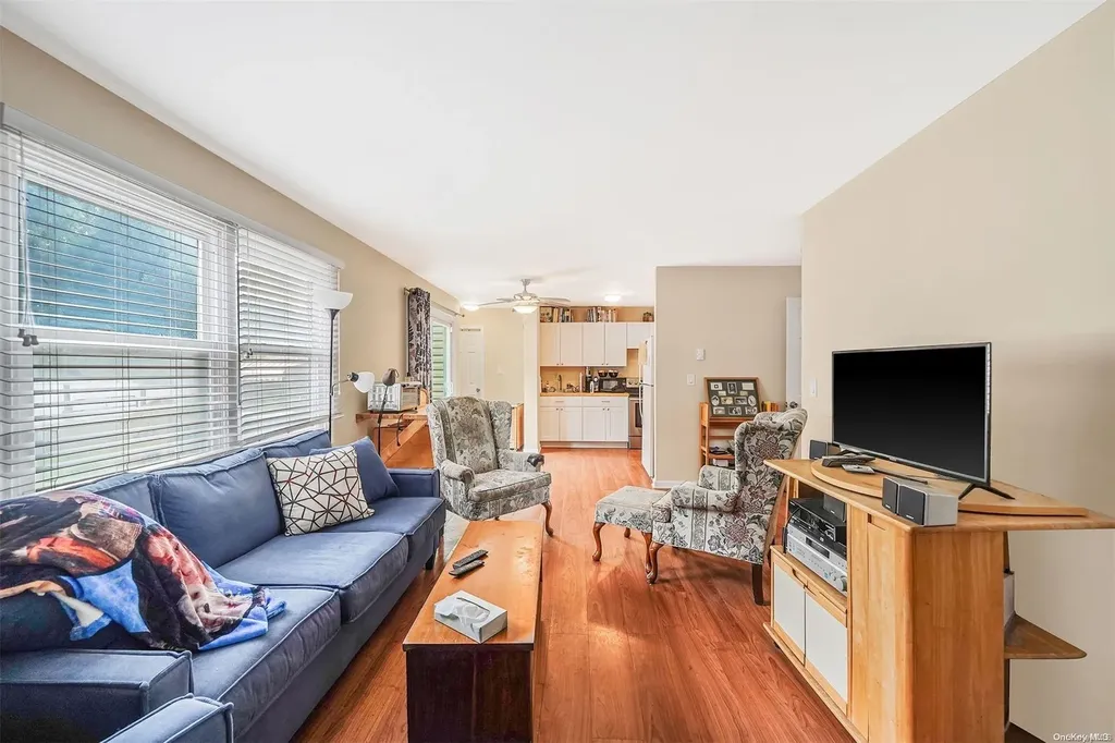 57 Cullen Avenue Islip NY 11751