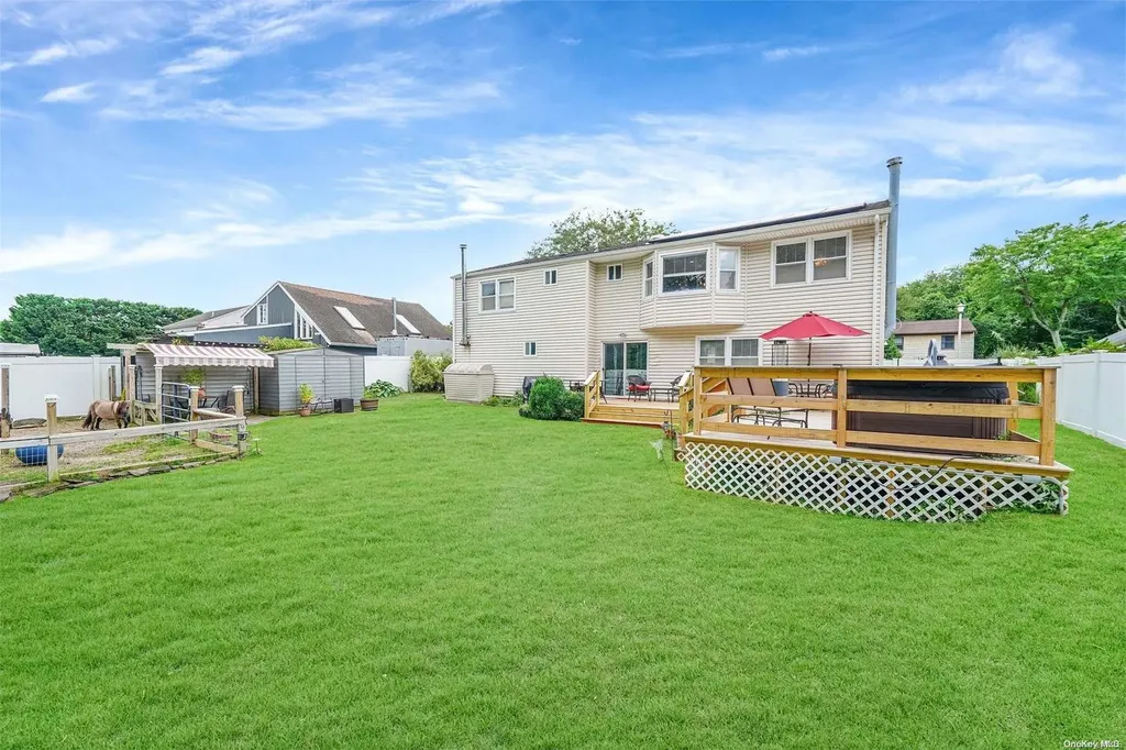 57 Cullen Avenue Islip NY 11751