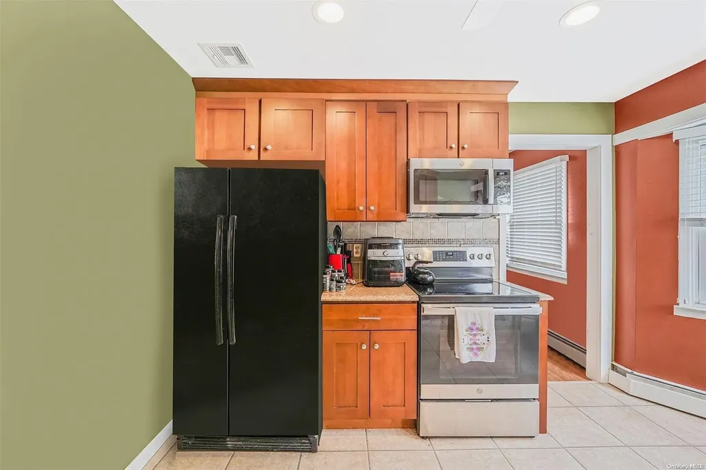 57 Cullen Avenue Islip NY 11751
