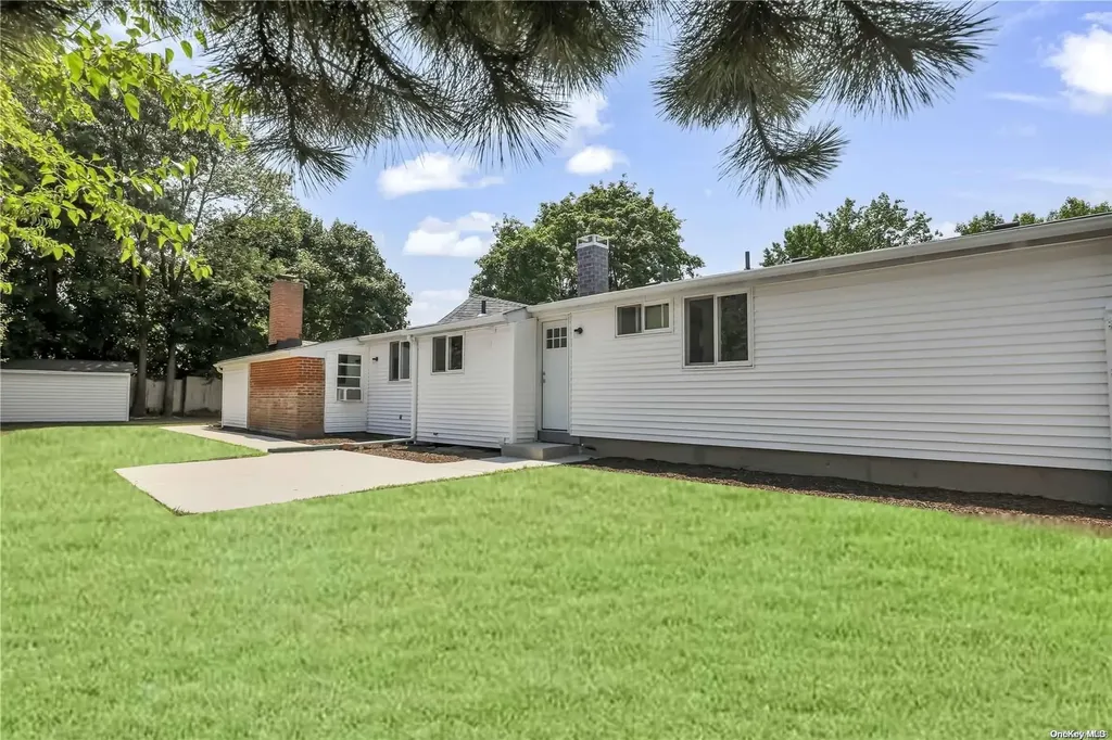 1 Coed Lane Stony Brook NY 11790