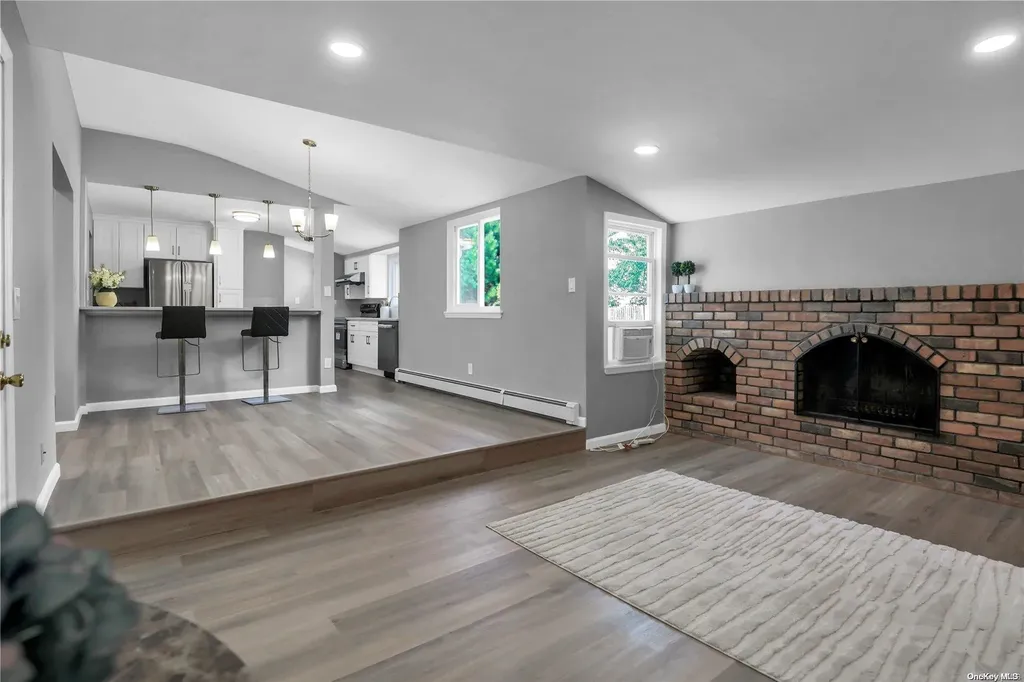 1 Coed Lane Stony Brook NY 11790