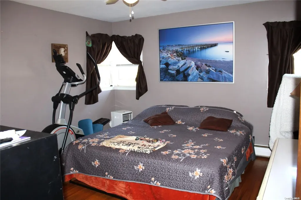 28 Berkshire Road Bethpage NY 11714