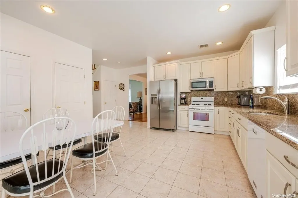 217 Neptune Boulevard Long Beach NY 11561