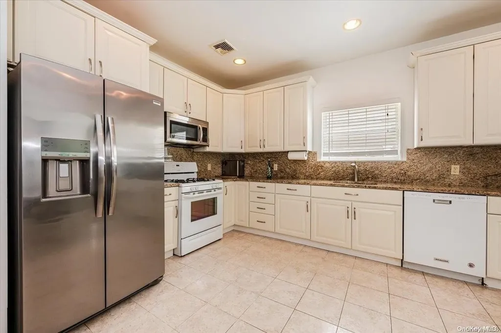 217 Neptune Boulevard Long Beach NY 11561
