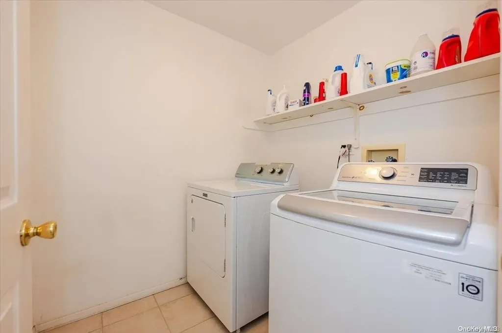 217 Neptune Boulevard Long Beach NY 11561