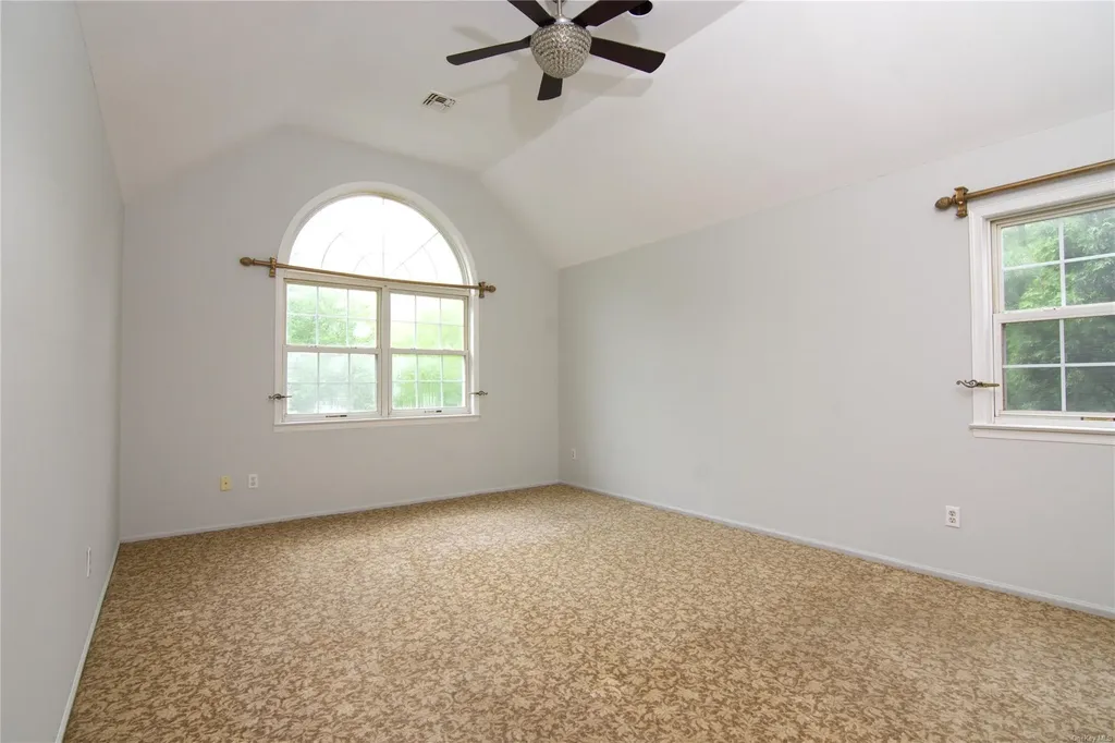 25 Whispering Woods Drive Smithtown NY 11787
