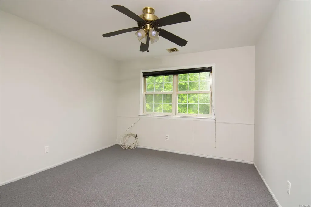 25 Whispering Woods Drive Smithtown NY 11787