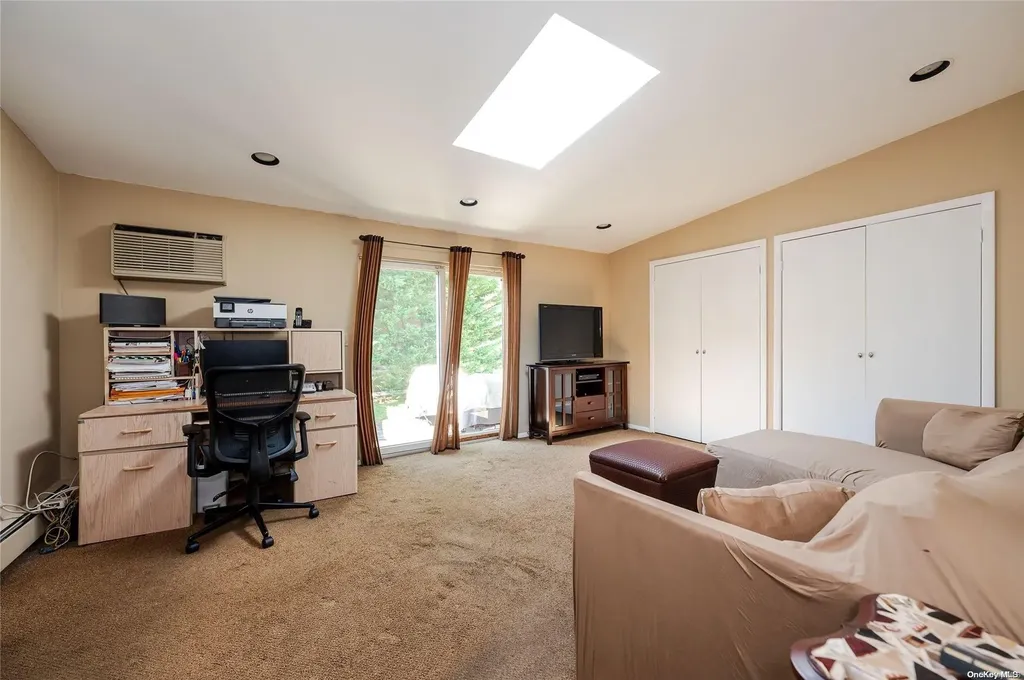 21 Johnson Place Oceanside NY 11572