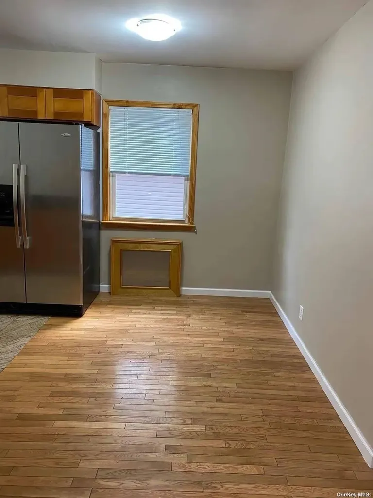 163-08 21st Road Whitestone NY 11357