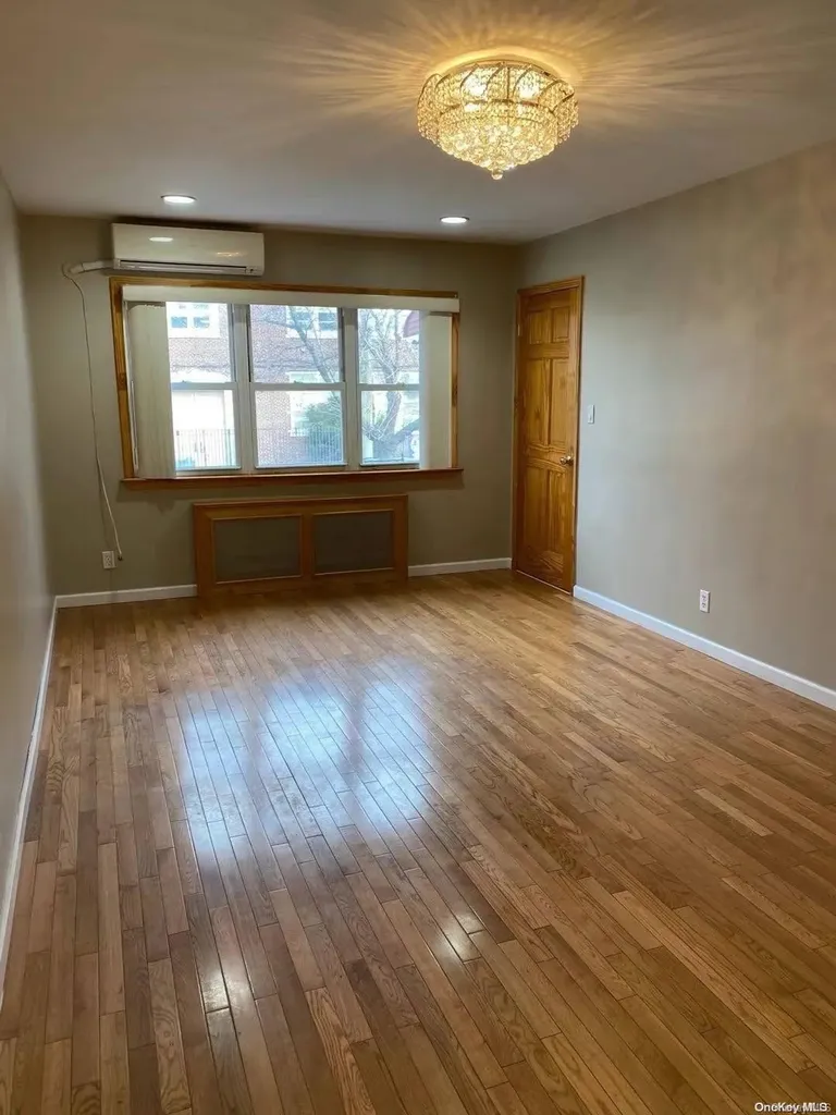 163-08 21st Road Whitestone NY 11357