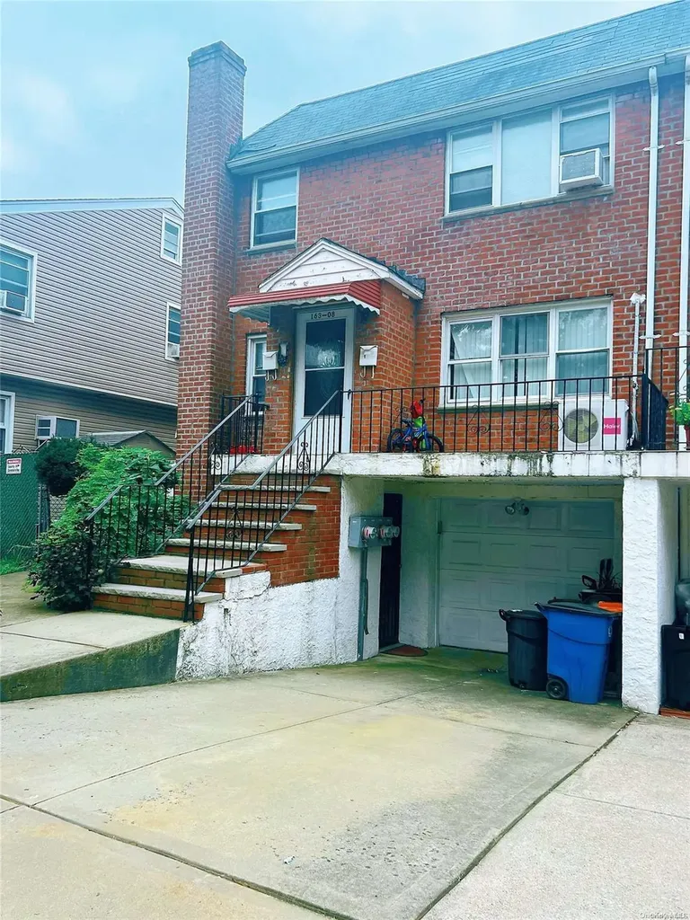 163-08 21st Road Whitestone NY 11357