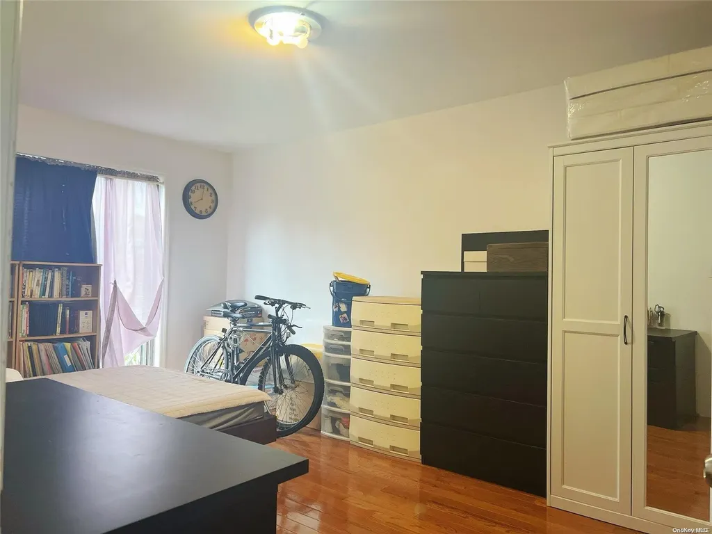 163-08 21st Road Whitestone NY 11357