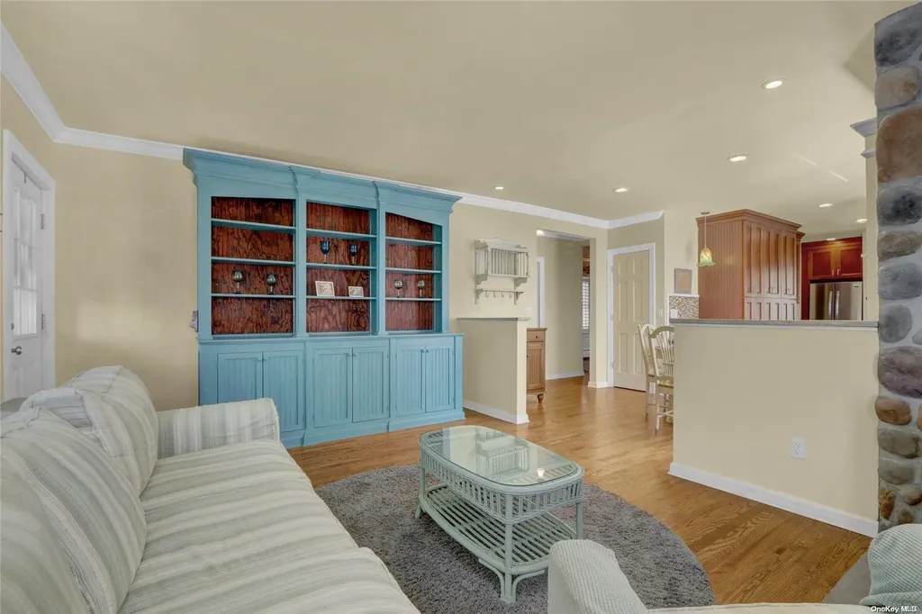 5 Athasca Road Islip NY 11751