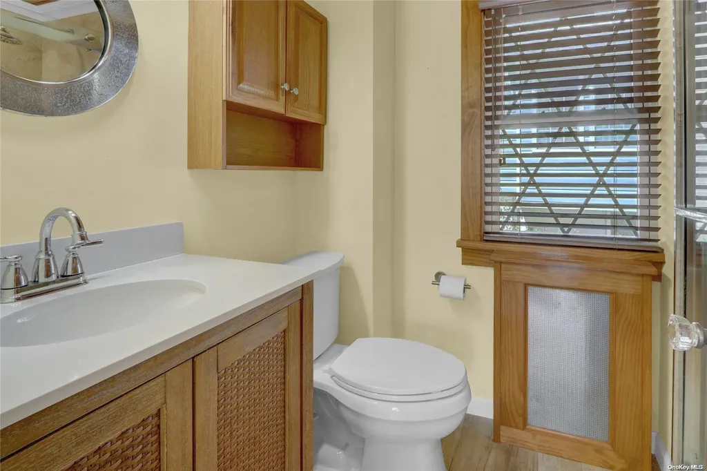 5 Athasca Road Islip NY 11751