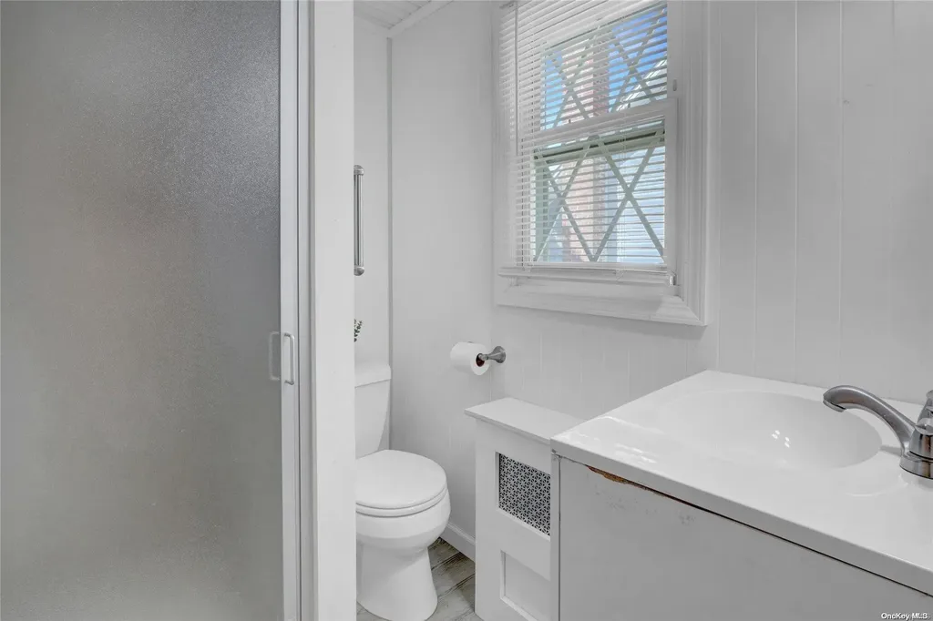 5 Athasca Road Islip NY 11751