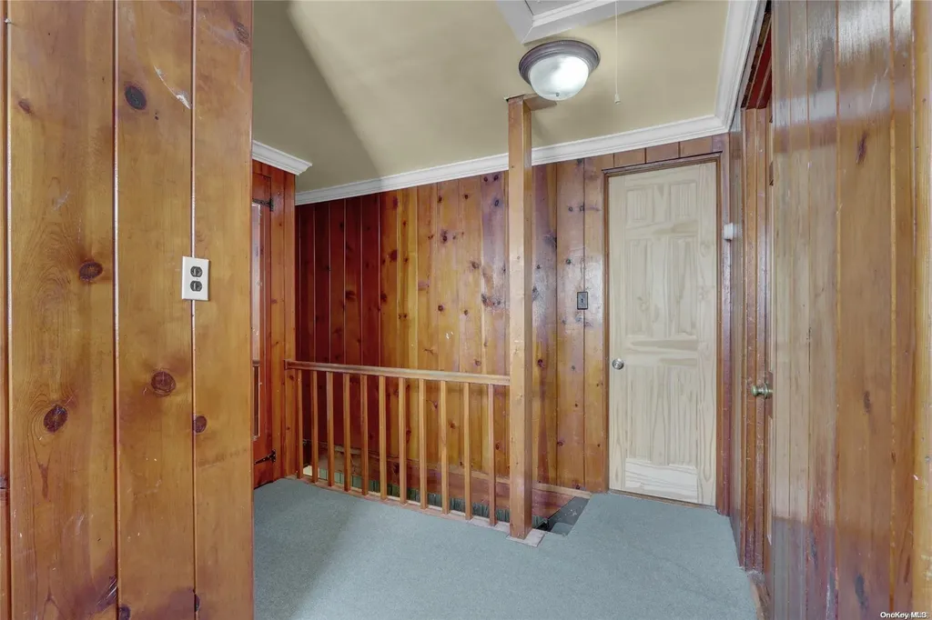 5 Athasca Road Islip NY 11751