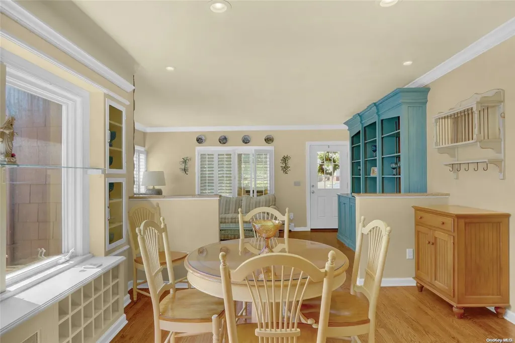 5 Athasca Road Islip NY 11751