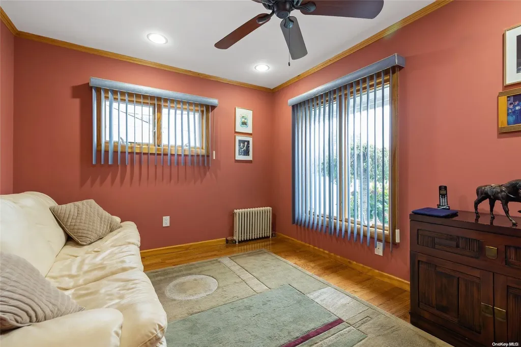 141 Blacksmith Road E Levittown NY 11756