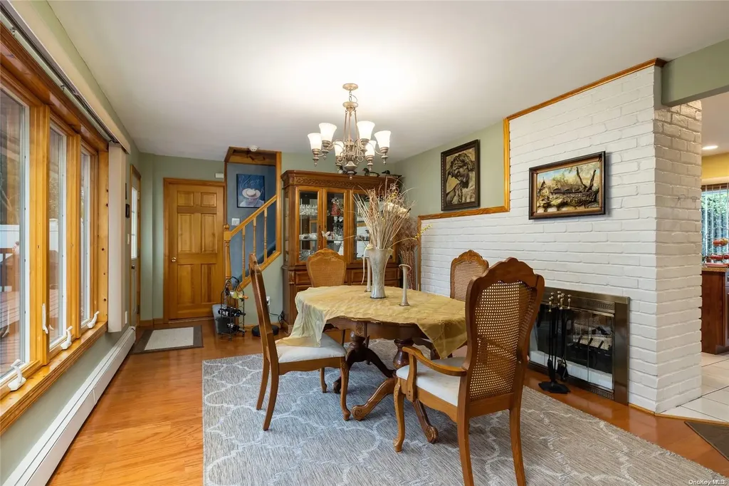 141 Blacksmith Road E Levittown NY 11756