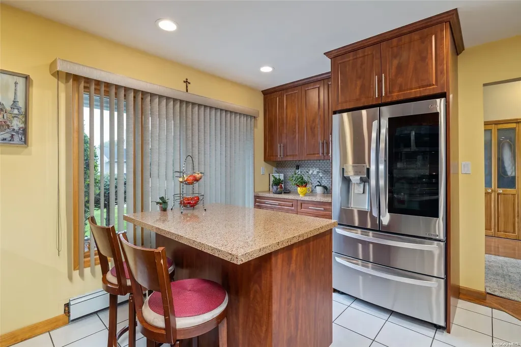 141 Blacksmith Road E Levittown NY 11756