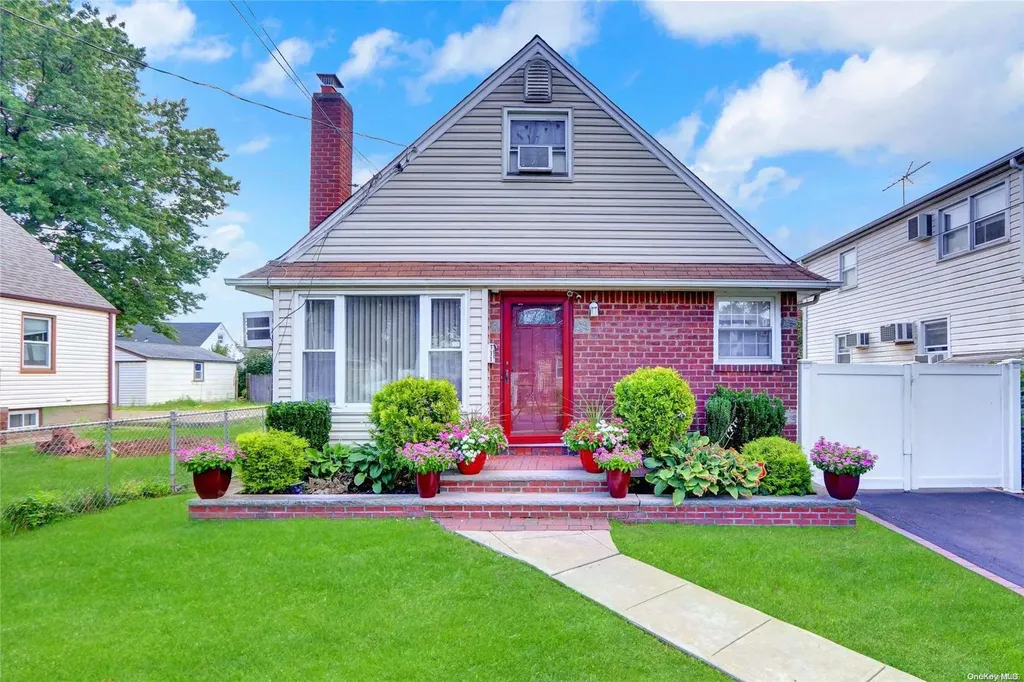 111 Jacob Street Elmont NY 11003