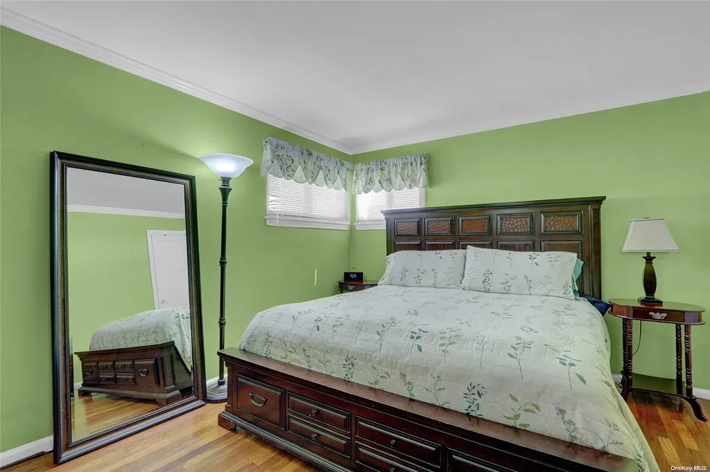 111 Jacob Street Elmont NY 11003