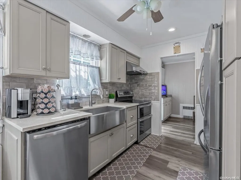 190 Wright Avenue Malverne NY 11565