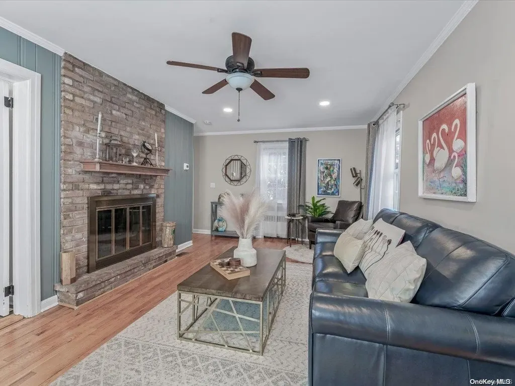 190 Wright Avenue Malverne NY 11565