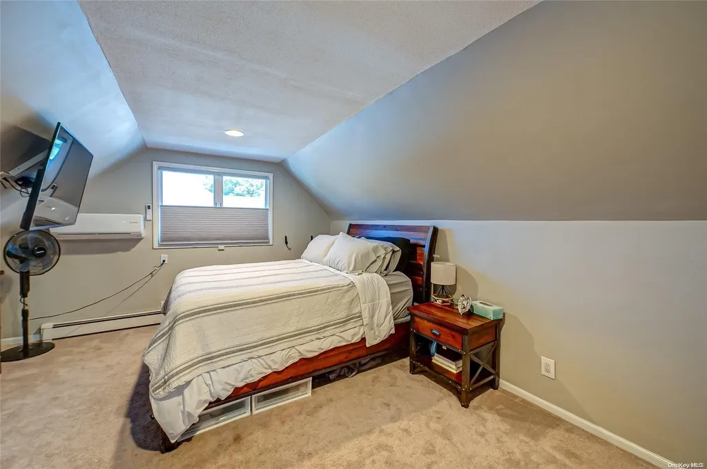 2370 Bayview Avenue Wantagh NY 11793