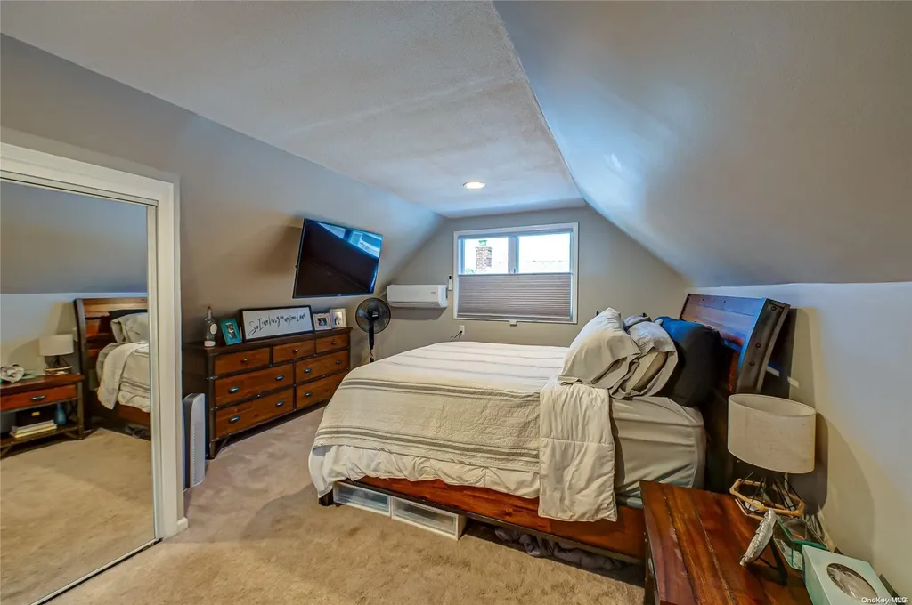 2370 Bayview Avenue Wantagh NY 11793