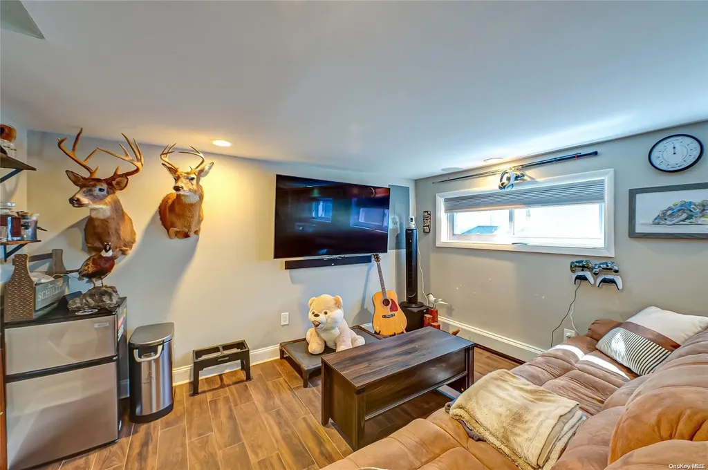 2370 Bayview Avenue Wantagh NY 11793