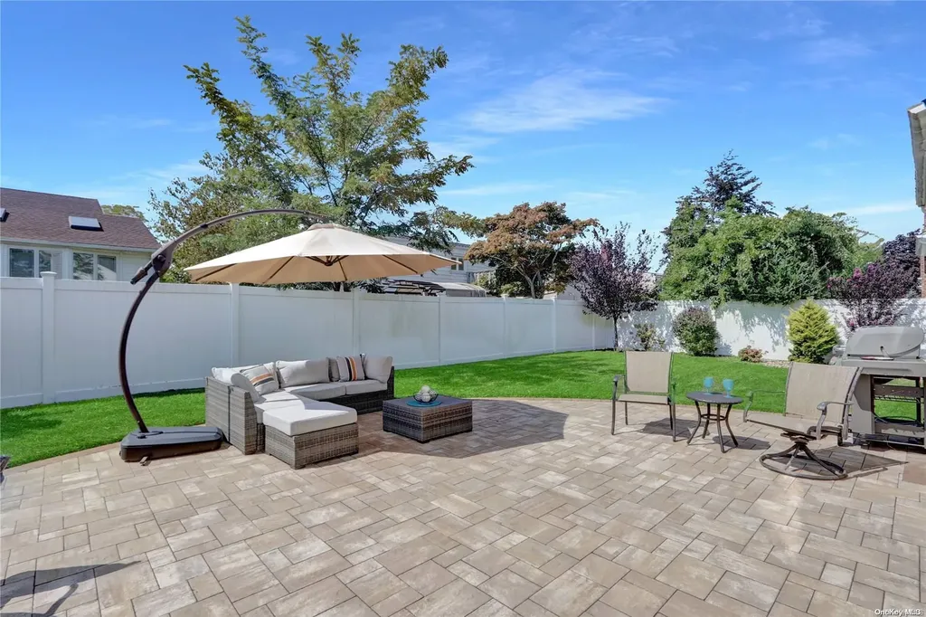 3324 Seawane Drive Merrick NY 11566