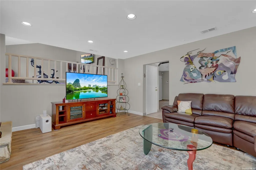 3324 Seawane Drive Merrick NY 11566